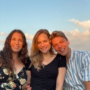 Meet your Posher, Anna